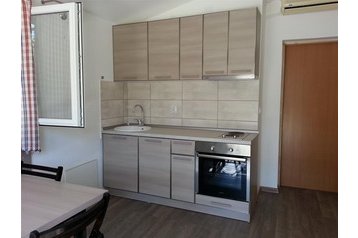 Ģimenes viesu māja Herceg Novi 9
